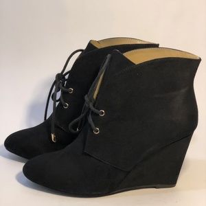 Zara Trafaluc Black Suede Wedge Boots Size 9